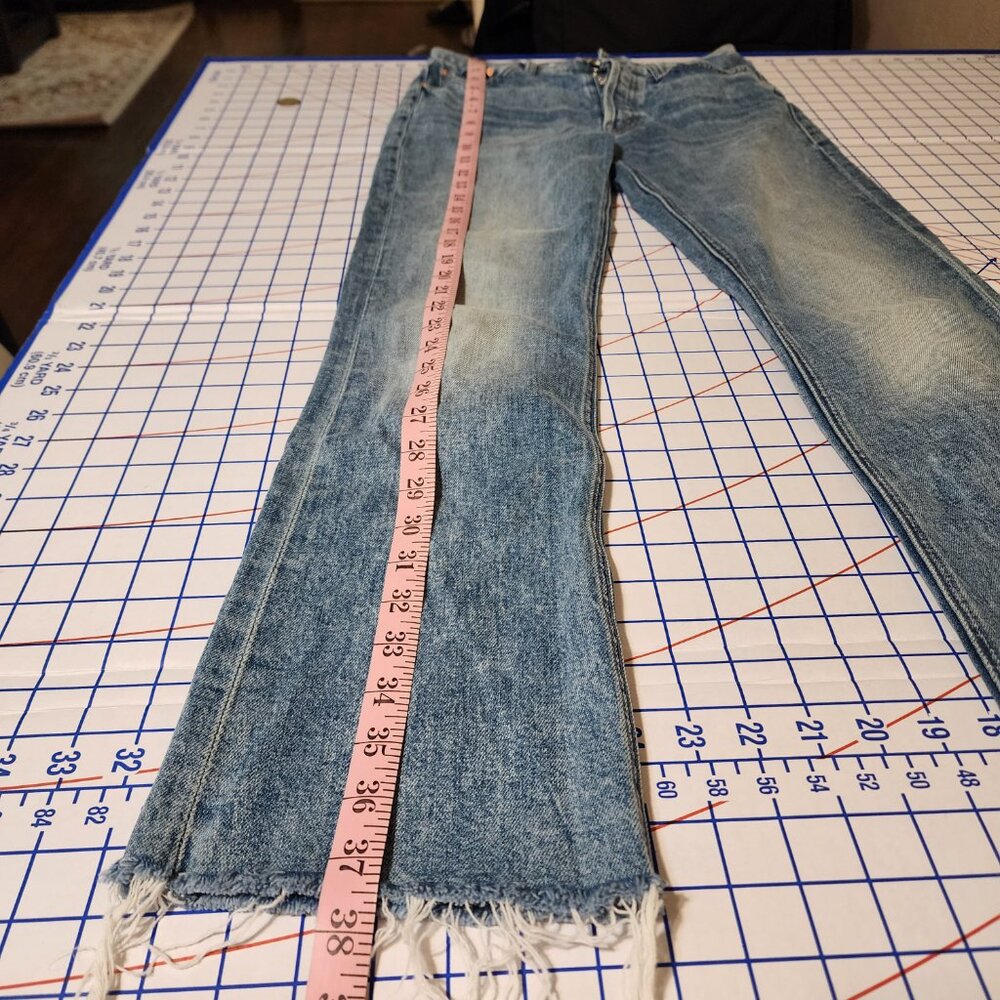 MOTHER The Tripper Flood Fray Jeans NWOT Blue Size 25 - Picture 3 of 14